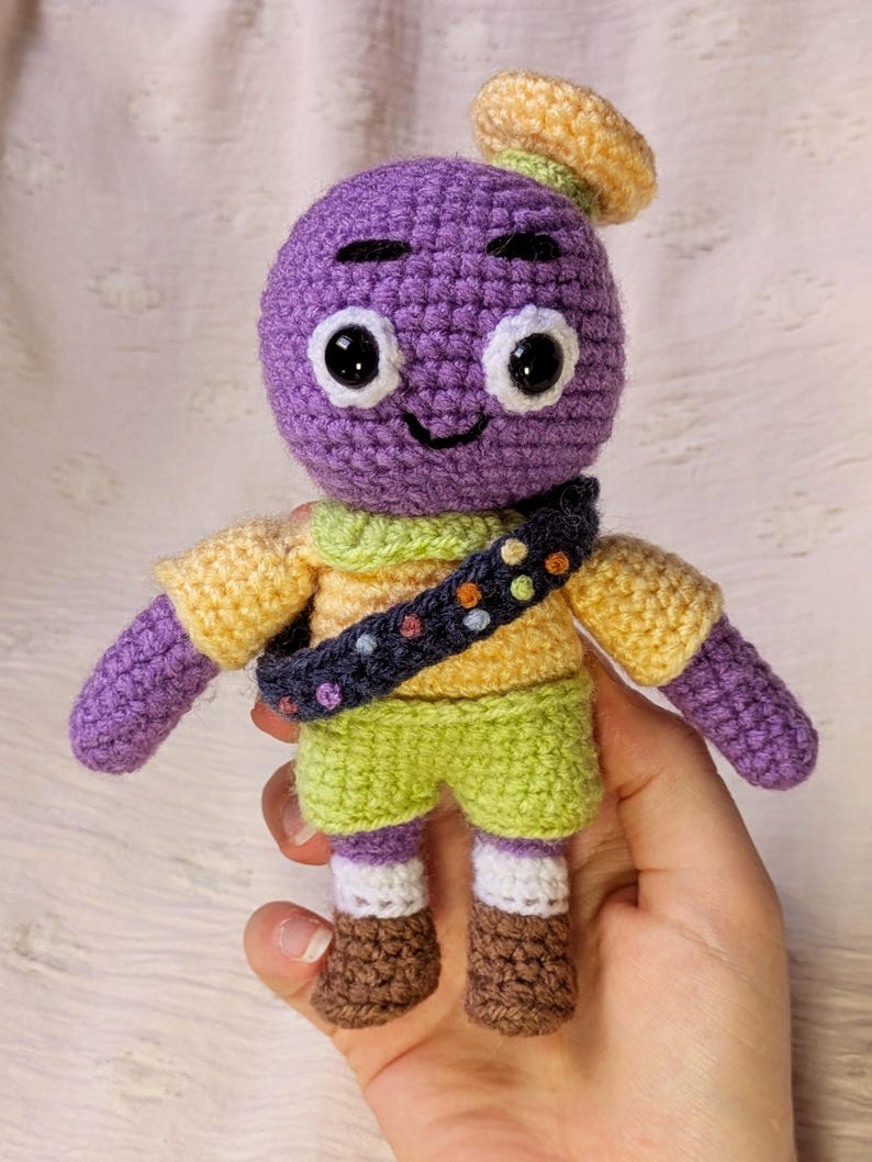 little scout Crochet Pattern