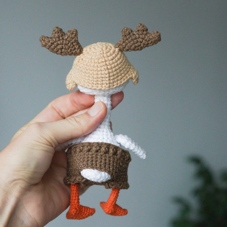 Goose Crochet Pattern