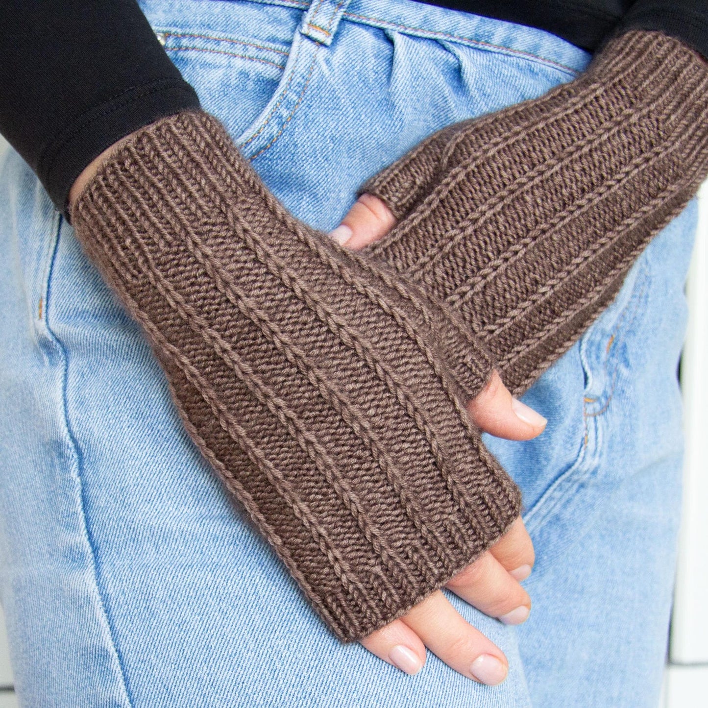 Fingerless Mittens Knitting Pattern
