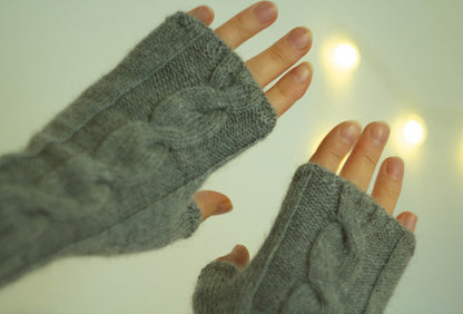 Arm Warmers Knitting Pattern